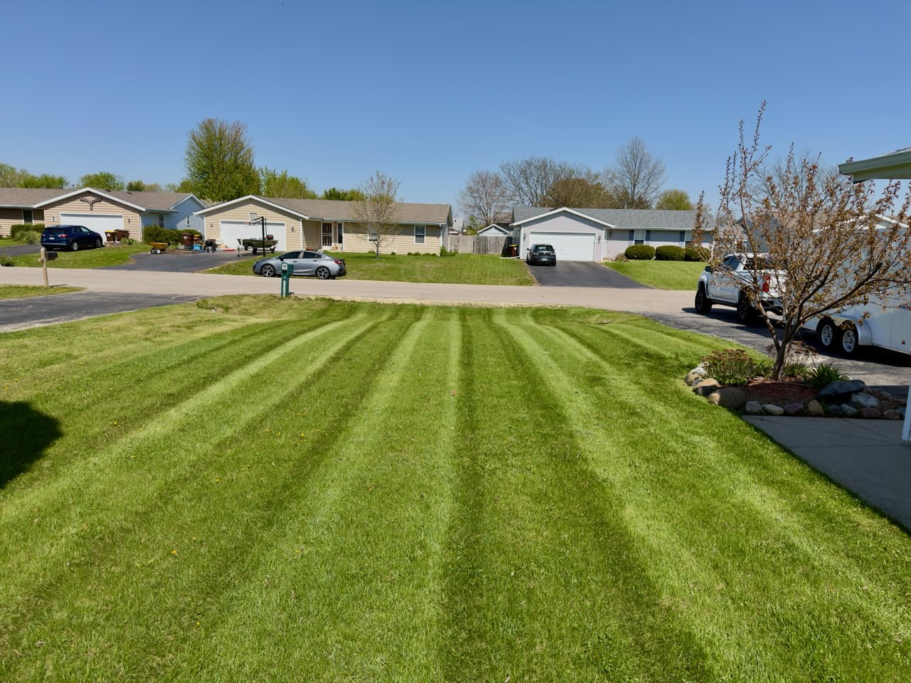 Clean Stripes, Curb to Door